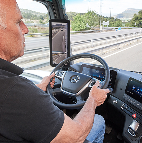 Innovación-New Actros-DIVEMOTOR